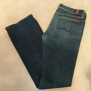 Like NEW 7 for All Mankind Jeans